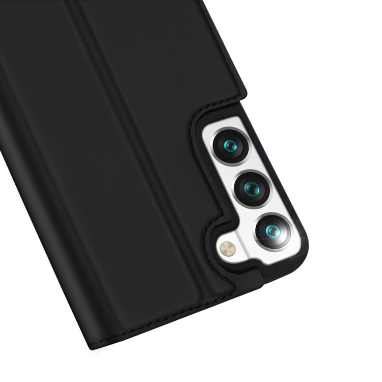 DUX DUCIS Skin Pro Series Horizontal Flip Leather Phone Case with Holder & Card Slots, For Samsung Galaxy S22 5G, For Samsung Galaxy S22+ 5G, For Samsung Galaxy S22 Ultra 5G
