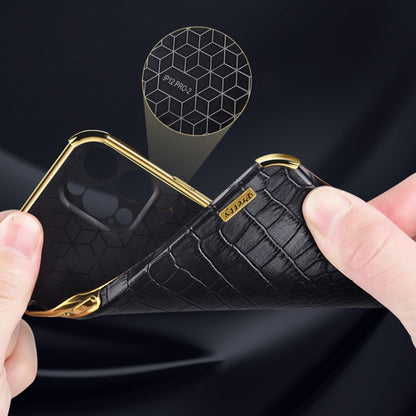 6D Electroplating Crocodile Texture Phone Case With Holder, For Samsung Galaxy A13 5G, For Samsung Galaxy A23 5G, For Samsung Galaxy A53, For Samsung Galaxy M52 5G, For Samsung Galaxy S22 Ultra 5G