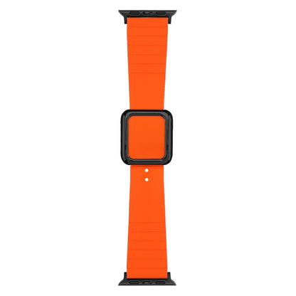 Black Square Buckle Silicone Watch Band For Apple Watch Series, 7 45mm / 6&SE&5&4 44mm / 3&2&1 42mm, 7 41mm / 6&SE&5&4 40mm / 3&2&1 38mm