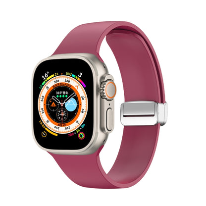 Folding Buckle Silicone Watch Band, For Apple Watch Ultra 49mm, For Apple Watch Series 8&7 45mm / SE 2&6&SE&5&4 44mm / 3&2&1 42mm, For Apple Watch Series 8&7 41mm / SE 2&6&SE&5&4 40mm / 3&2&1 38mm