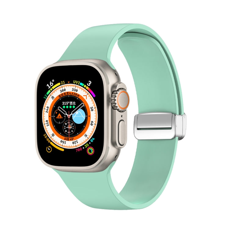 Folding Buckle Silicone Watch Band, For Apple Watch Ultra 49mm, For Apple Watch Series 8&7 45mm / SE 2&6&SE&5&4 44mm / 3&2&1 42mm, For Apple Watch Series 8&7 41mm / SE 2&6&SE&5&4 40mm / 3&2&1 38mm