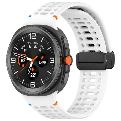 xDfind Magnetic Black Buckle Silicone Watch Band, For Samsung Galaxy Watch8 / Watch8 Classic