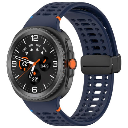 xDfind Magnetic Black Buckle Silicone Watch Band, For Samsung Galaxy Watch8 / Watch8 Classic
