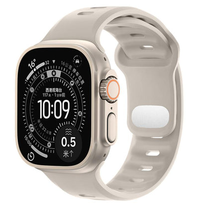Reverse Buckle Solid Color Silicone Sports Watch Band, For Apple Watch 46mm / 49mm / 45mm / 44mm, For Apple Watch 42mm / 41mm / 40mm / 38mm