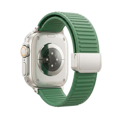 Mountain Pattern Loop Magnetic Buckle Silicone Watch Band, For Apple Watch 46mm / 49mm / 45mm / 44mm, For Apple Watch 42mm / 41mm / 40mm / 38mm
