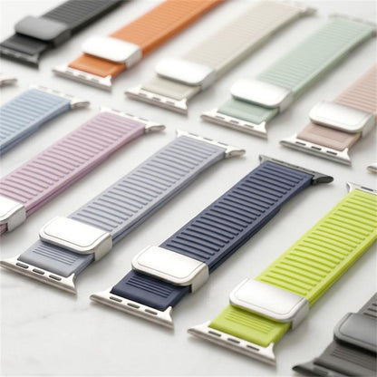 Mountain Pattern Loop Magnetic Buckle Silicone Watch Band, For Apple Watch 46mm / 49mm / 45mm / 44mm, For Apple Watch 42mm / 41mm / 40mm / 38mm